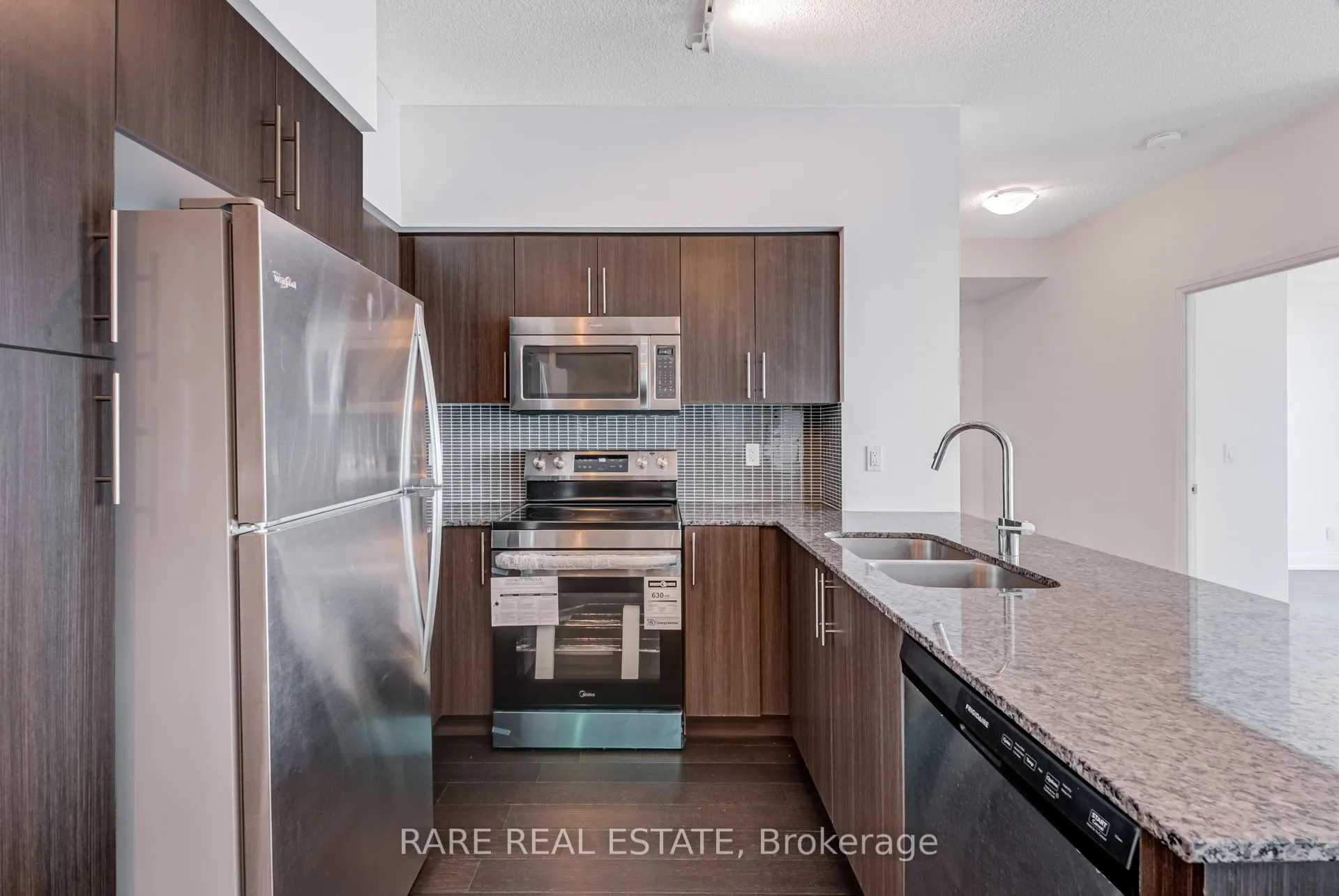 65 Speers Road, #1901
