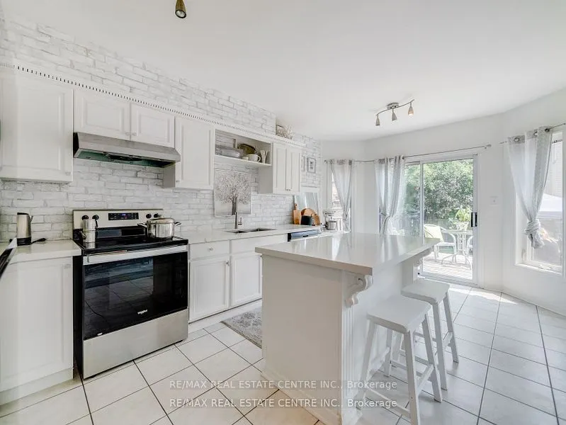 1306 Sandpiper Road