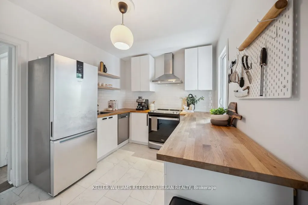 23 White Avenue, #Main