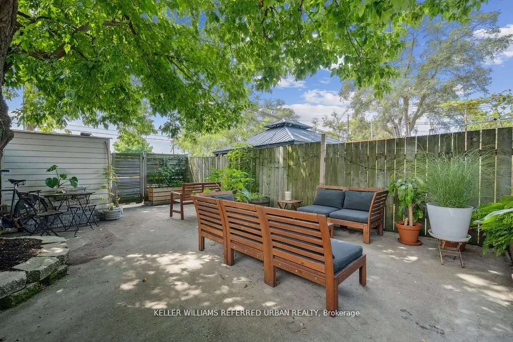 23 White Avenue, #Main