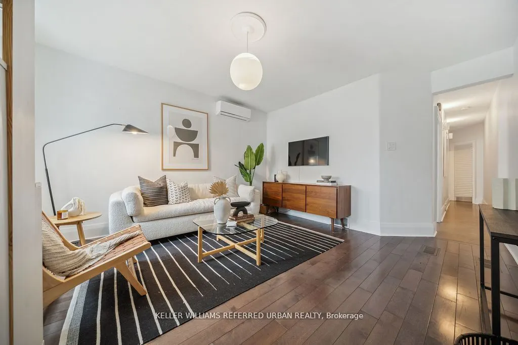 23 White Avenue, #Main