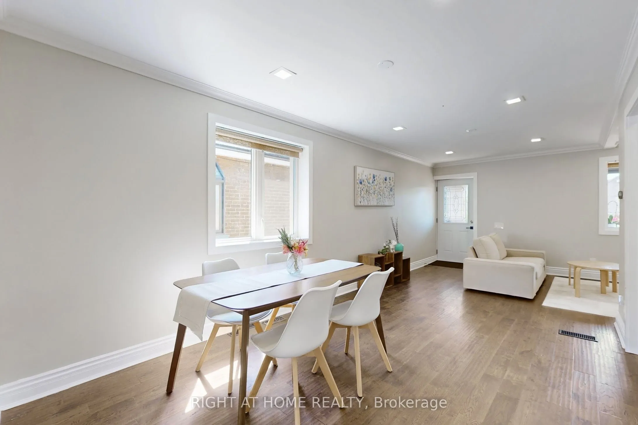36 Juliet Crescent