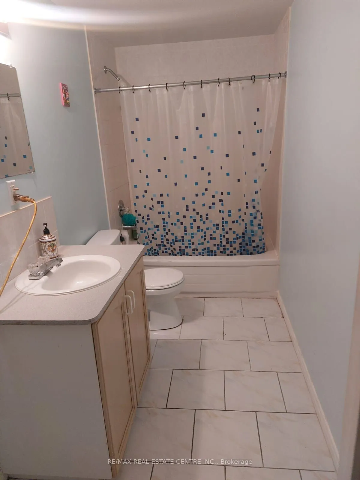 6672 Lisgar Drive