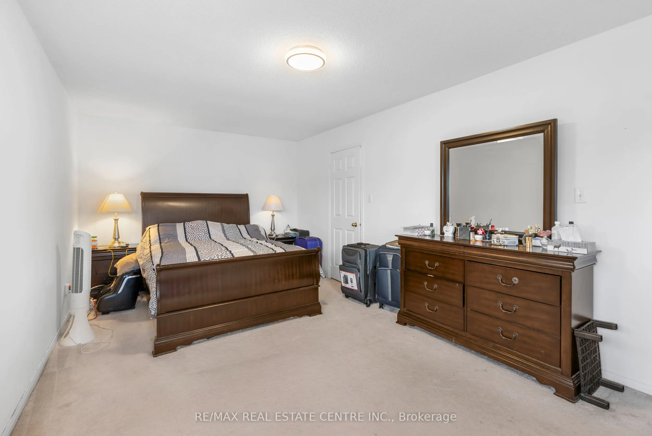 6672 Lisgar Drive