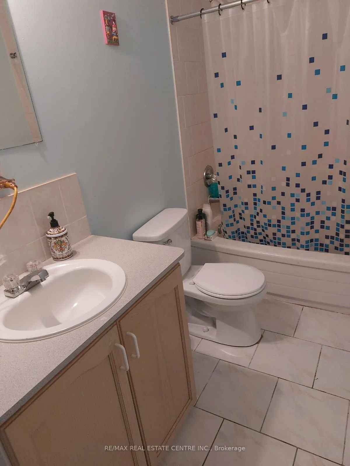 6672 Lisgar Drive