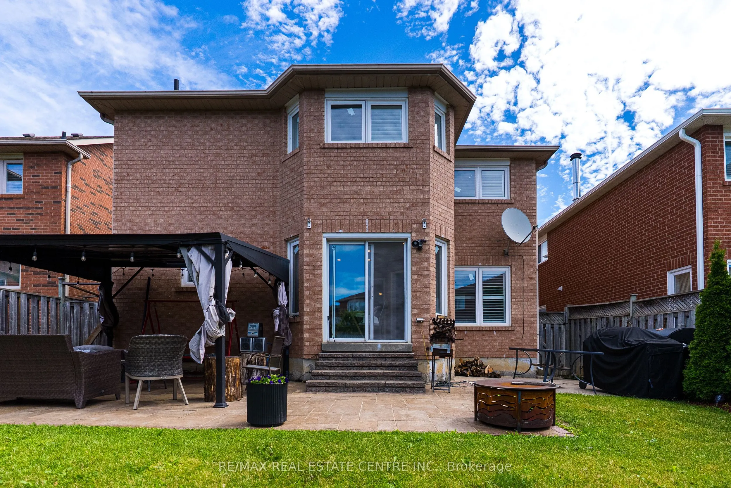 6672 Lisgar Drive