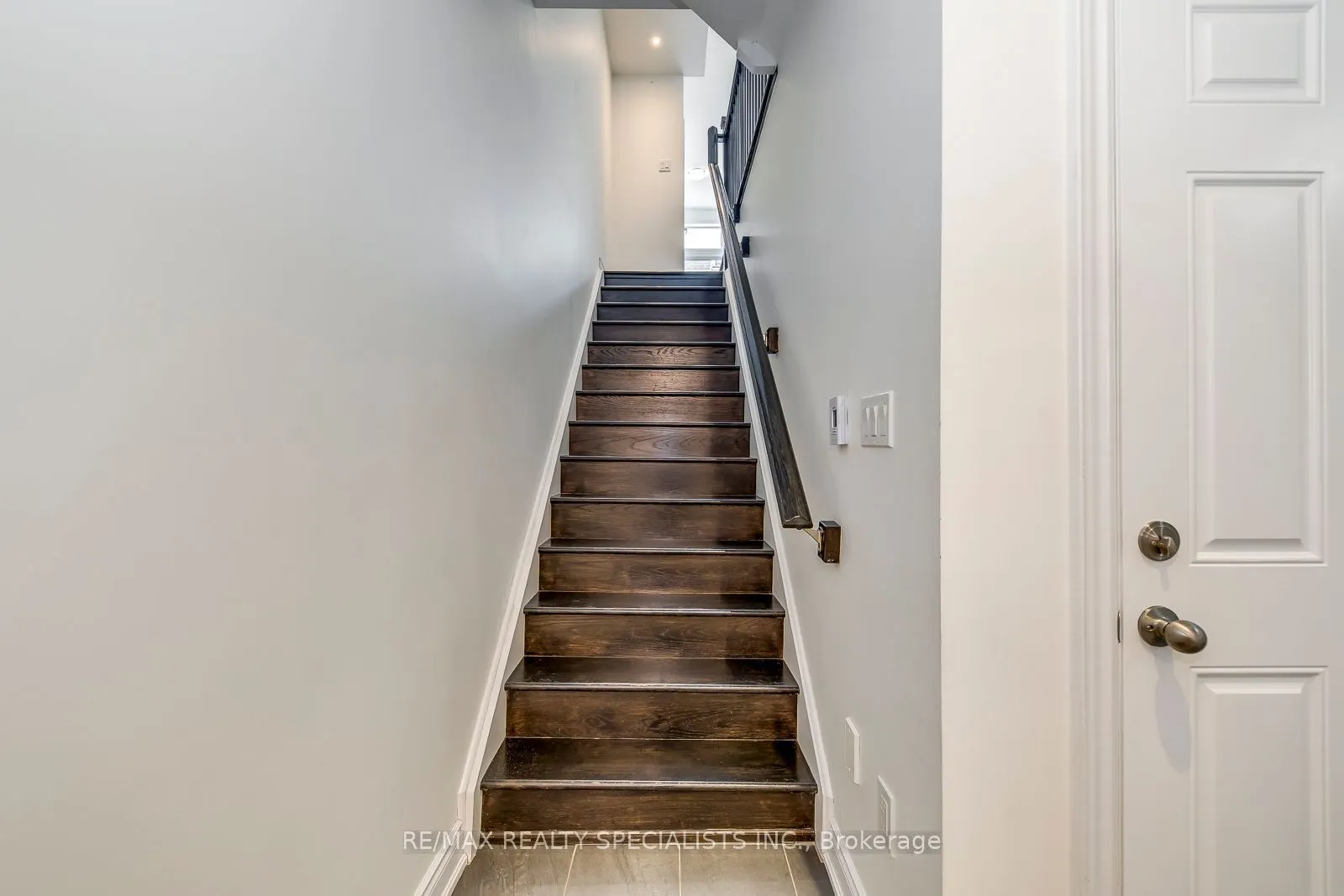 2025 Queensborough Gate, #24