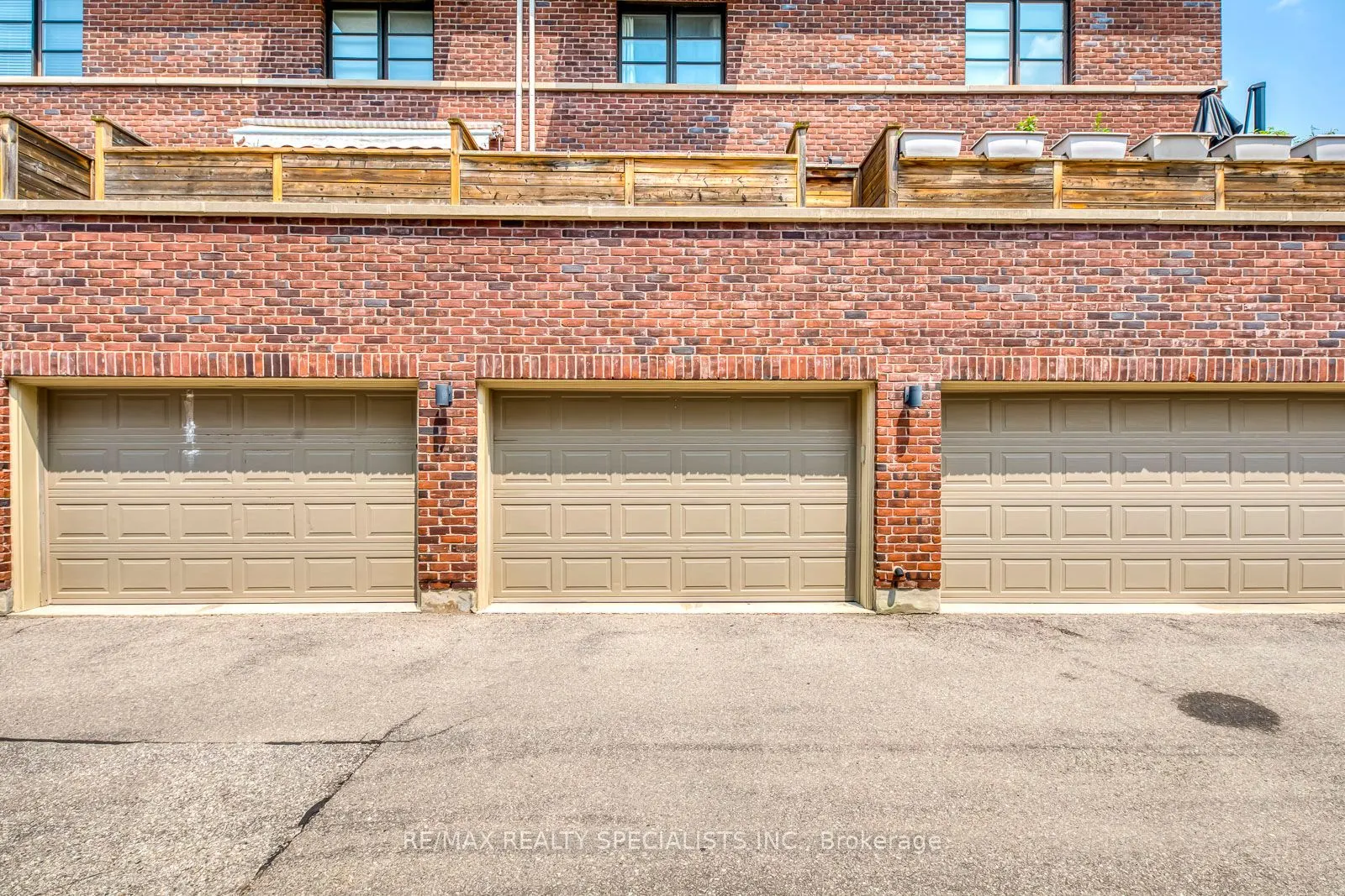 2025 Queensborough Gate, #24