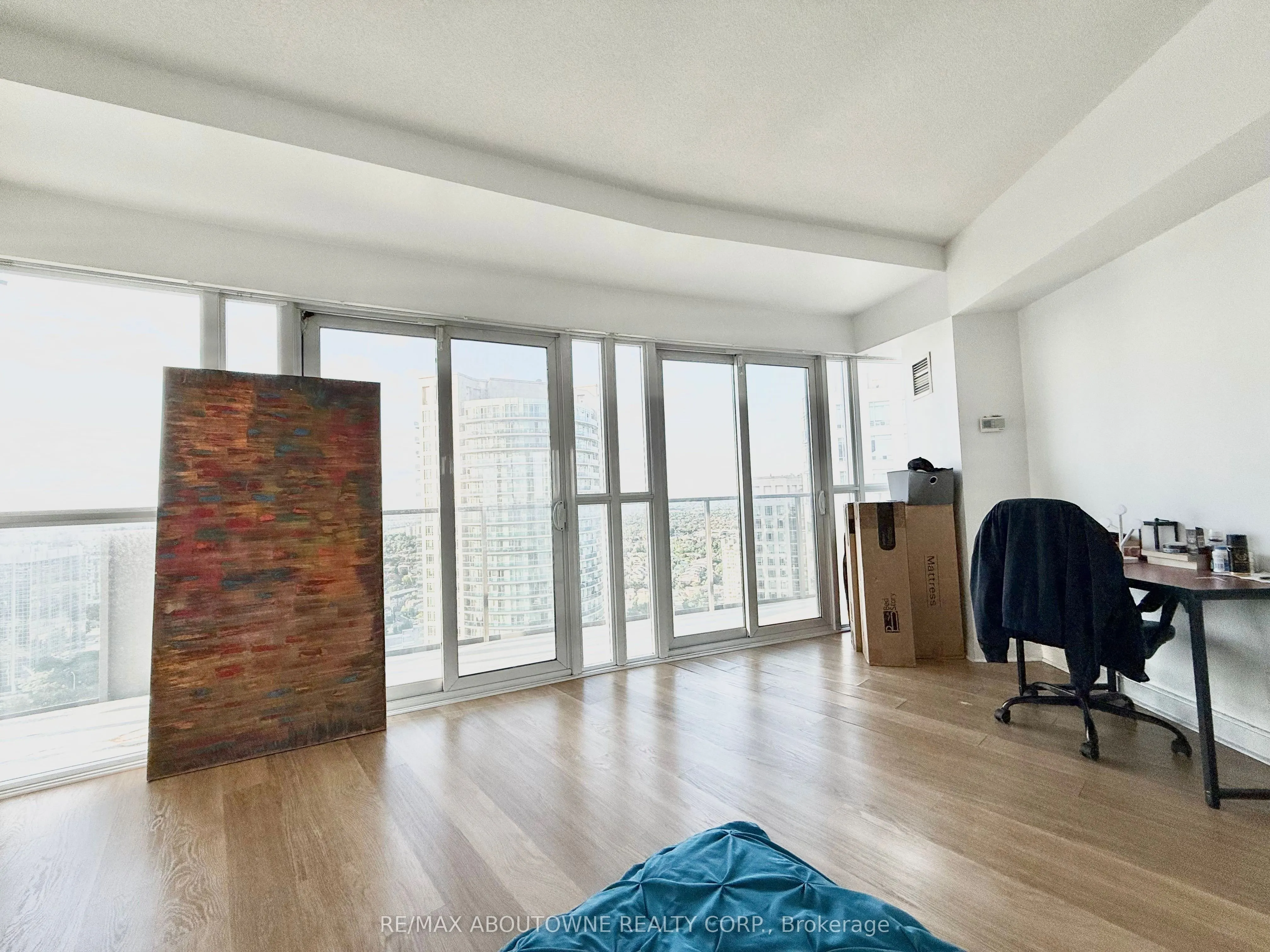 60 ABSOLUTE Avenue, #2807