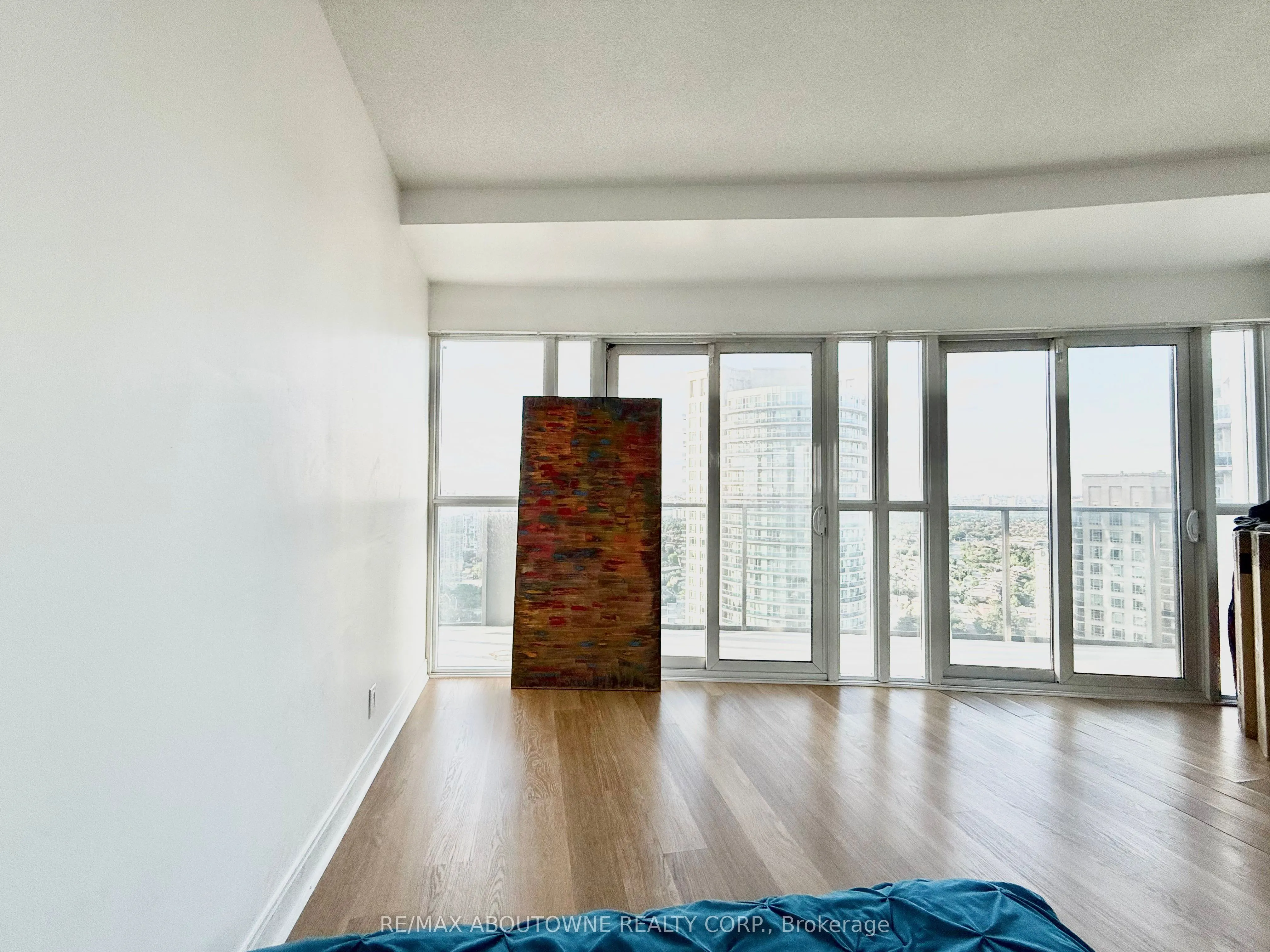 60 ABSOLUTE Avenue, #2807