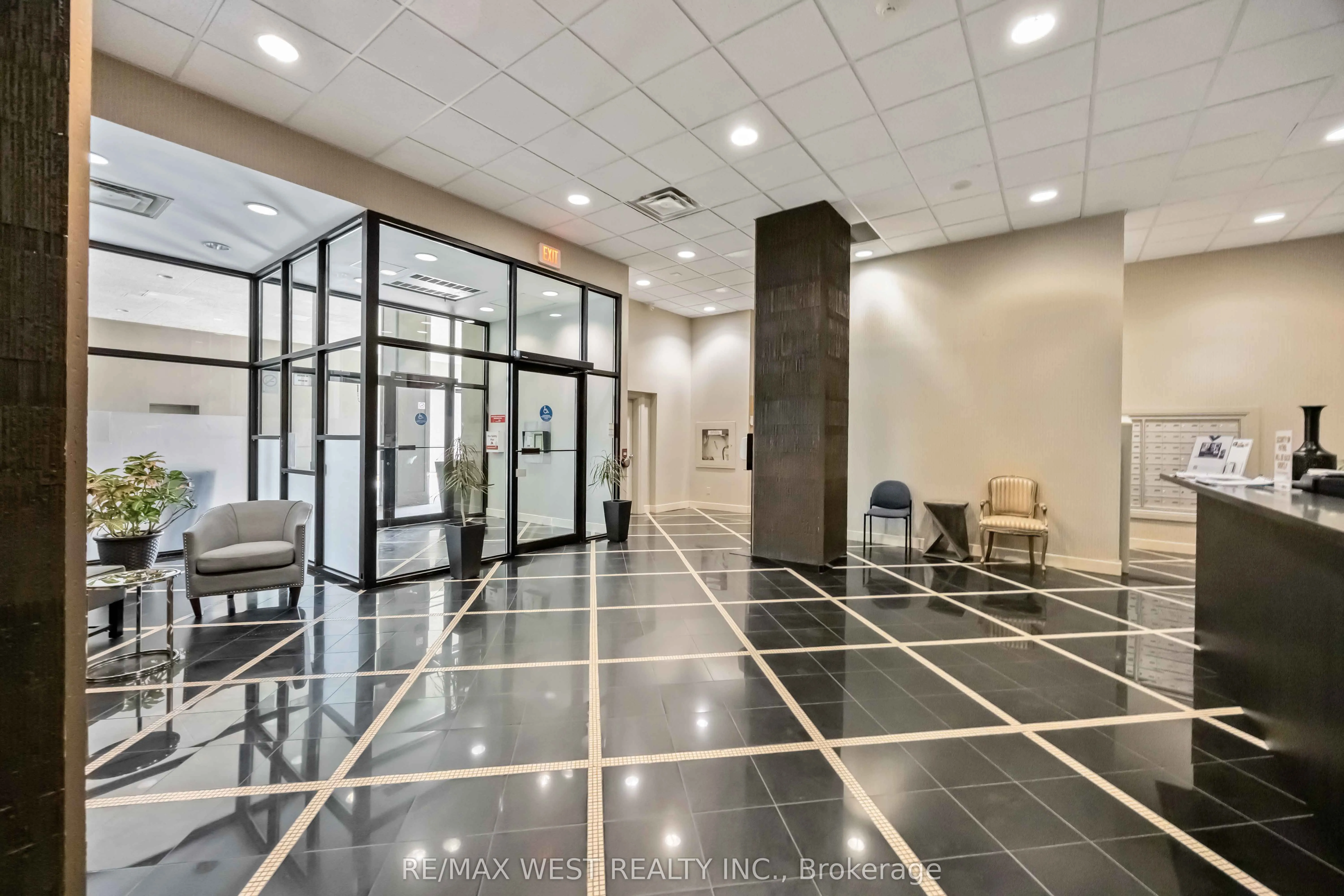 2737 Keele Street, #629