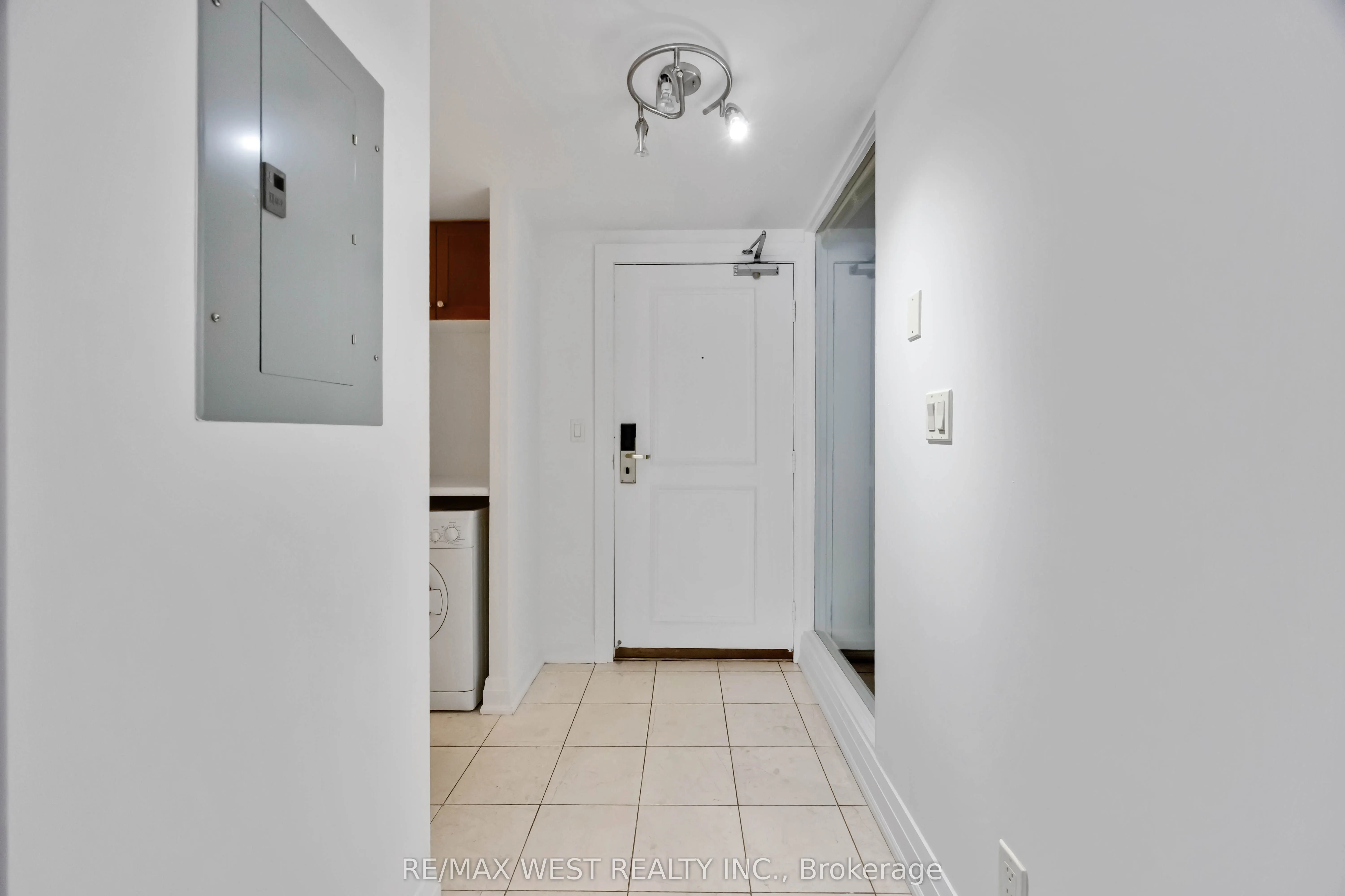 2737 Keele Street, #629