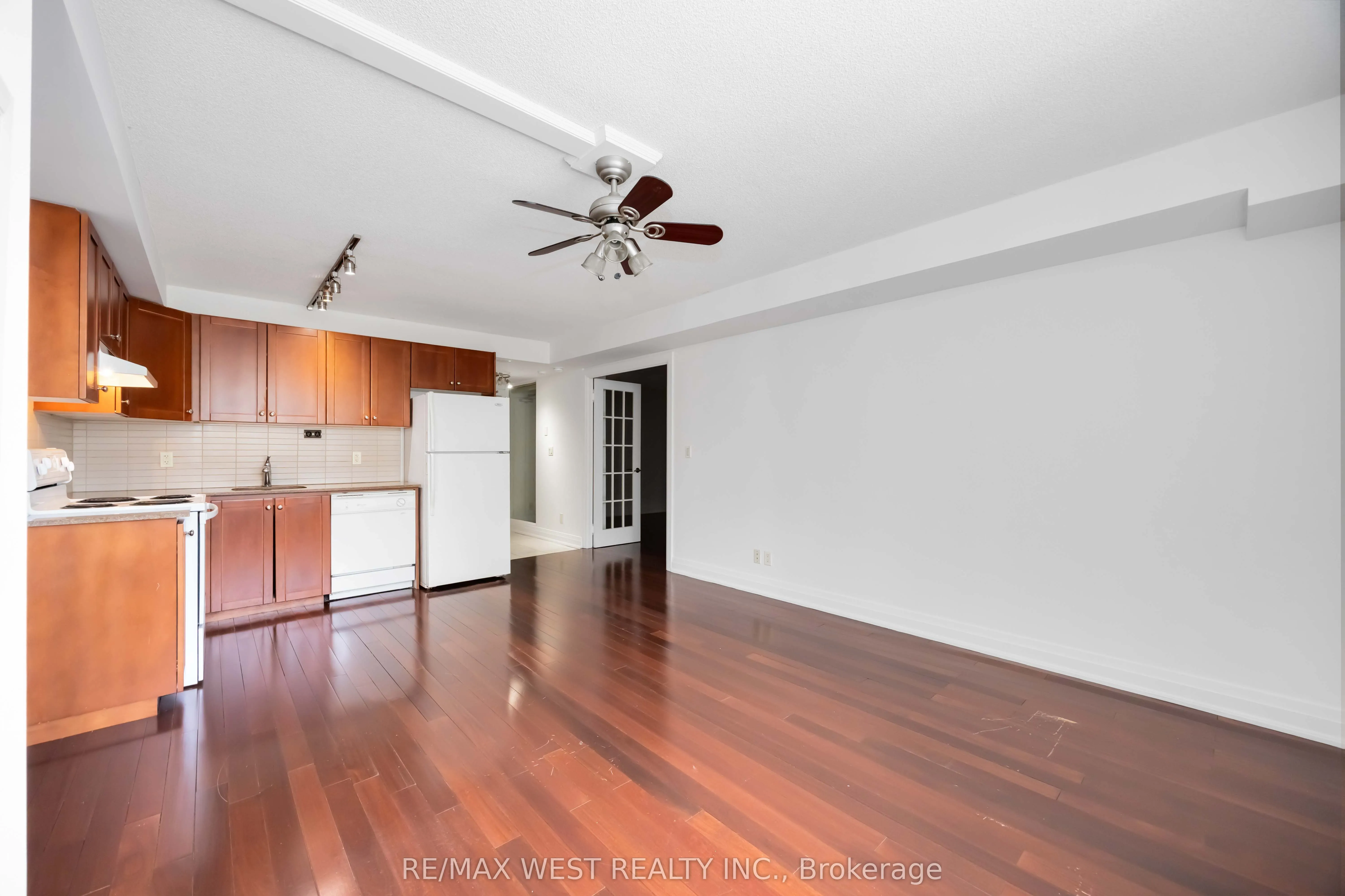 2737 Keele Street, #629