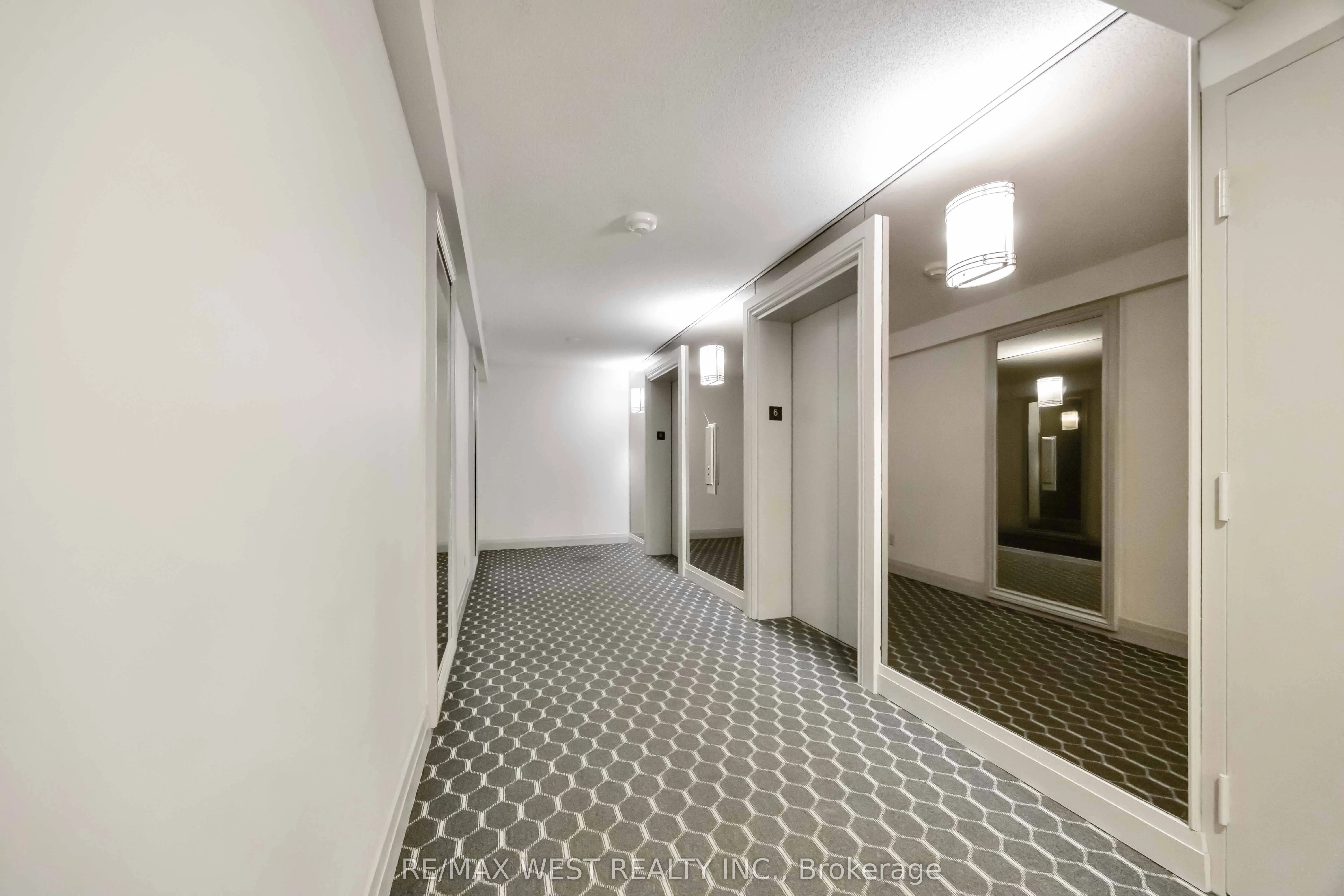 2737 Keele Street, #629