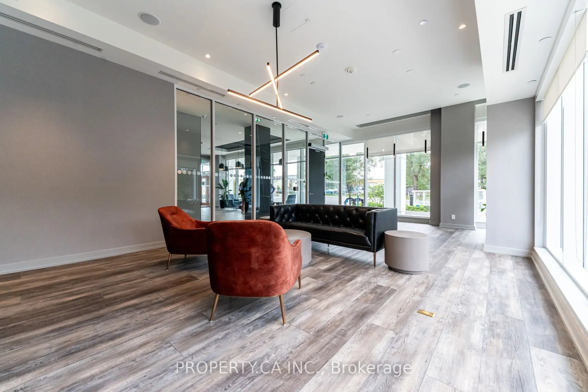 10 Wilby Crescent, #2006