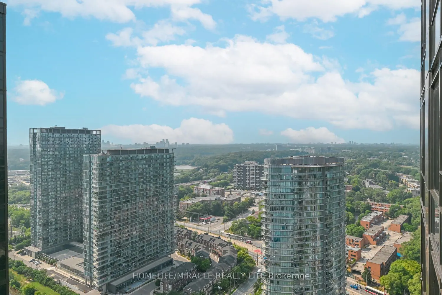 1926 Lakeshore Boulevard, #3811