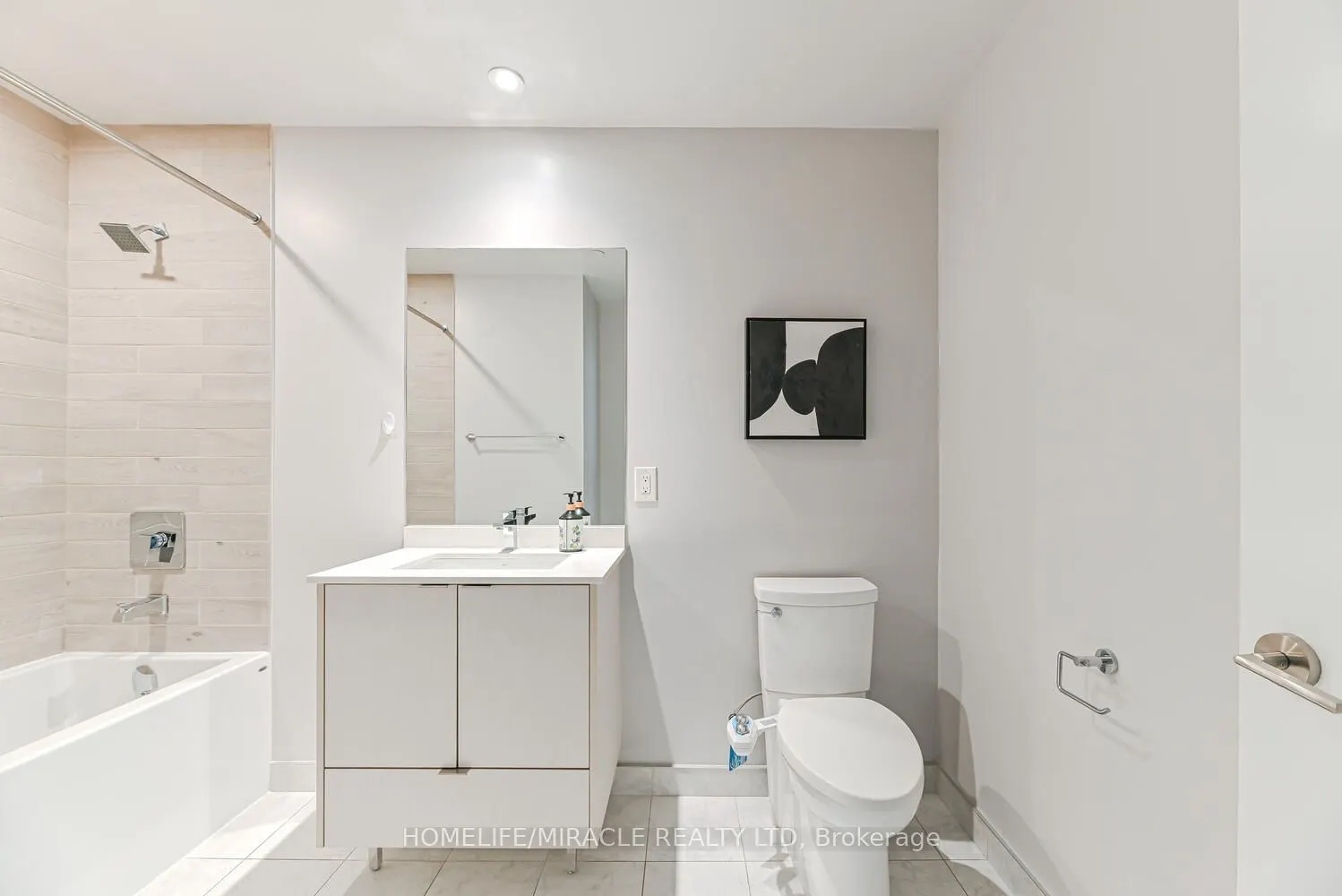 1926 Lakeshore Boulevard, #3811