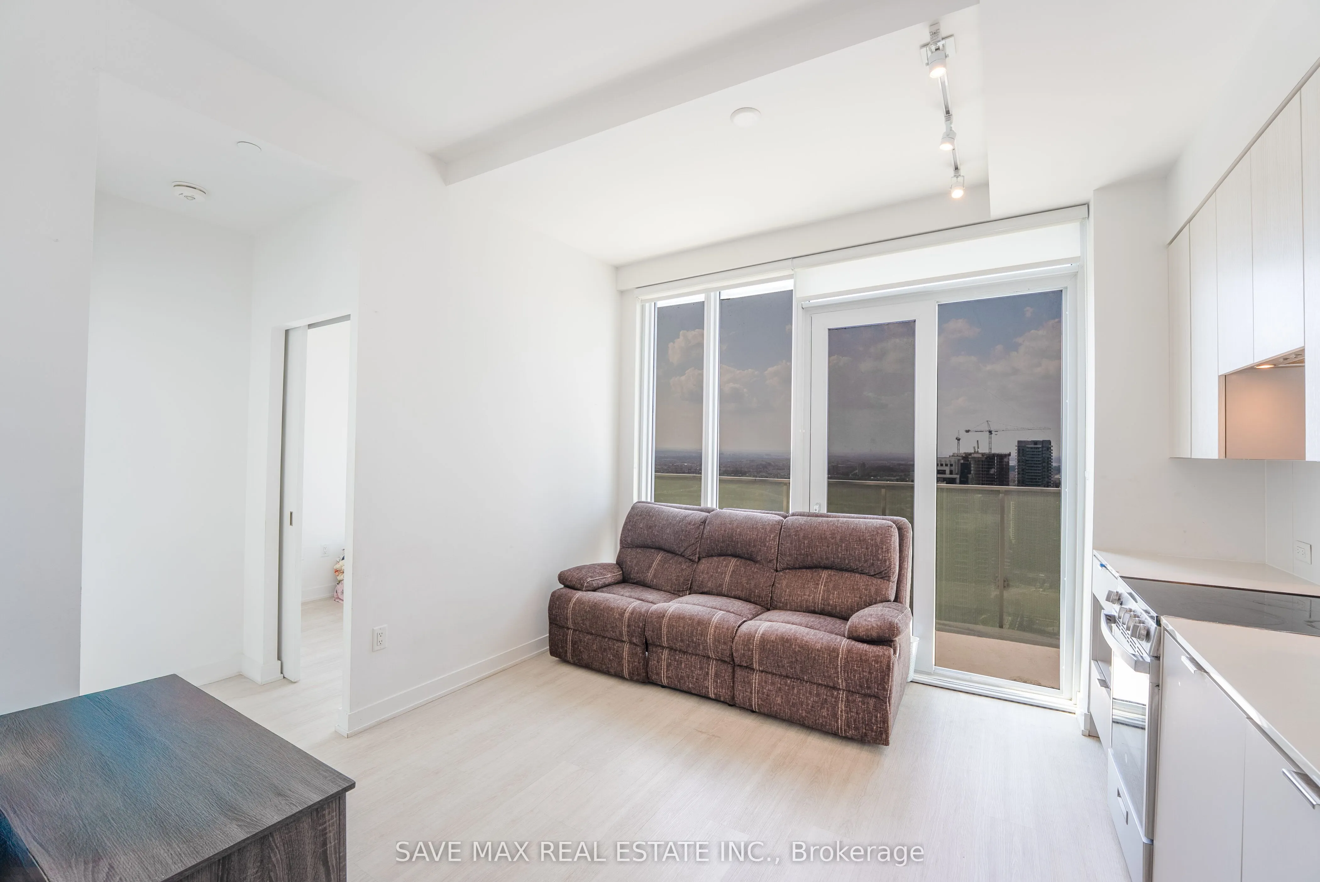 3883 Quartz Road, #3711