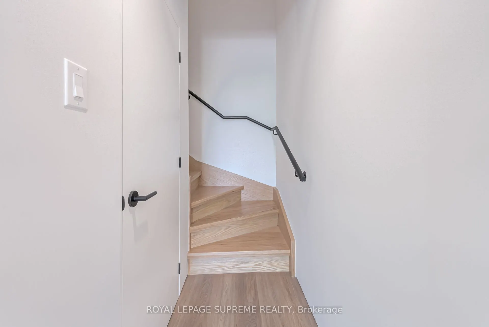 101 Bernice Crescent, #3