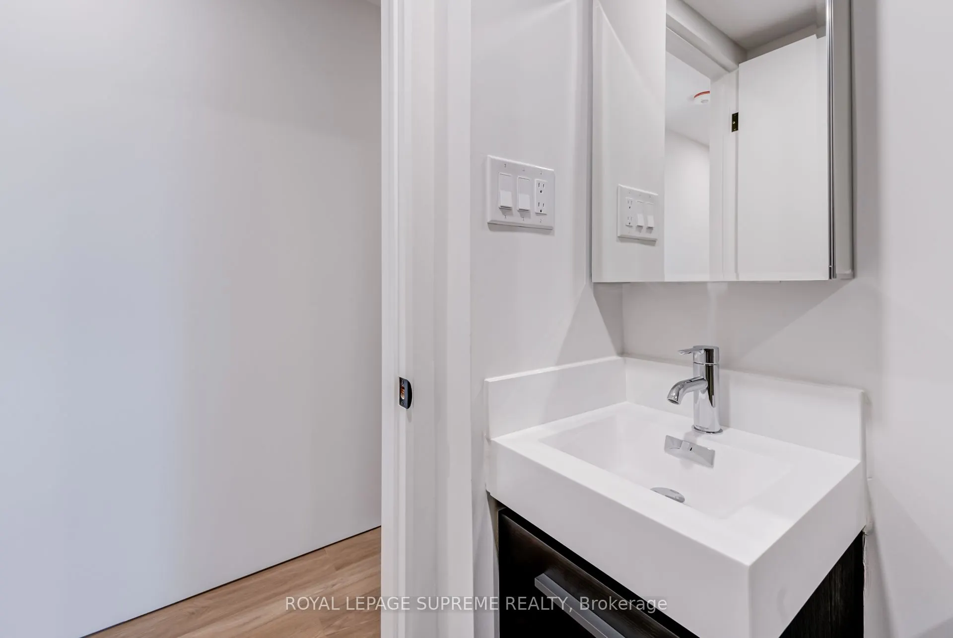 101 Bernice Crescent, #3
