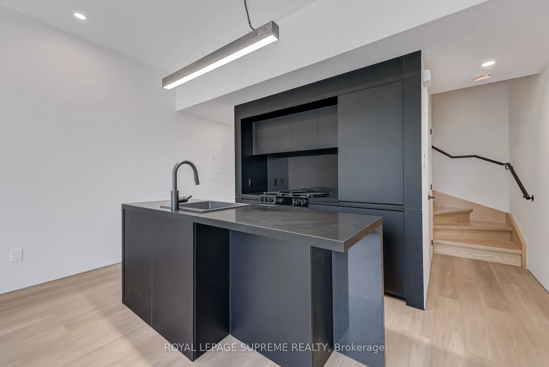 101 Bernice Crescent, #3