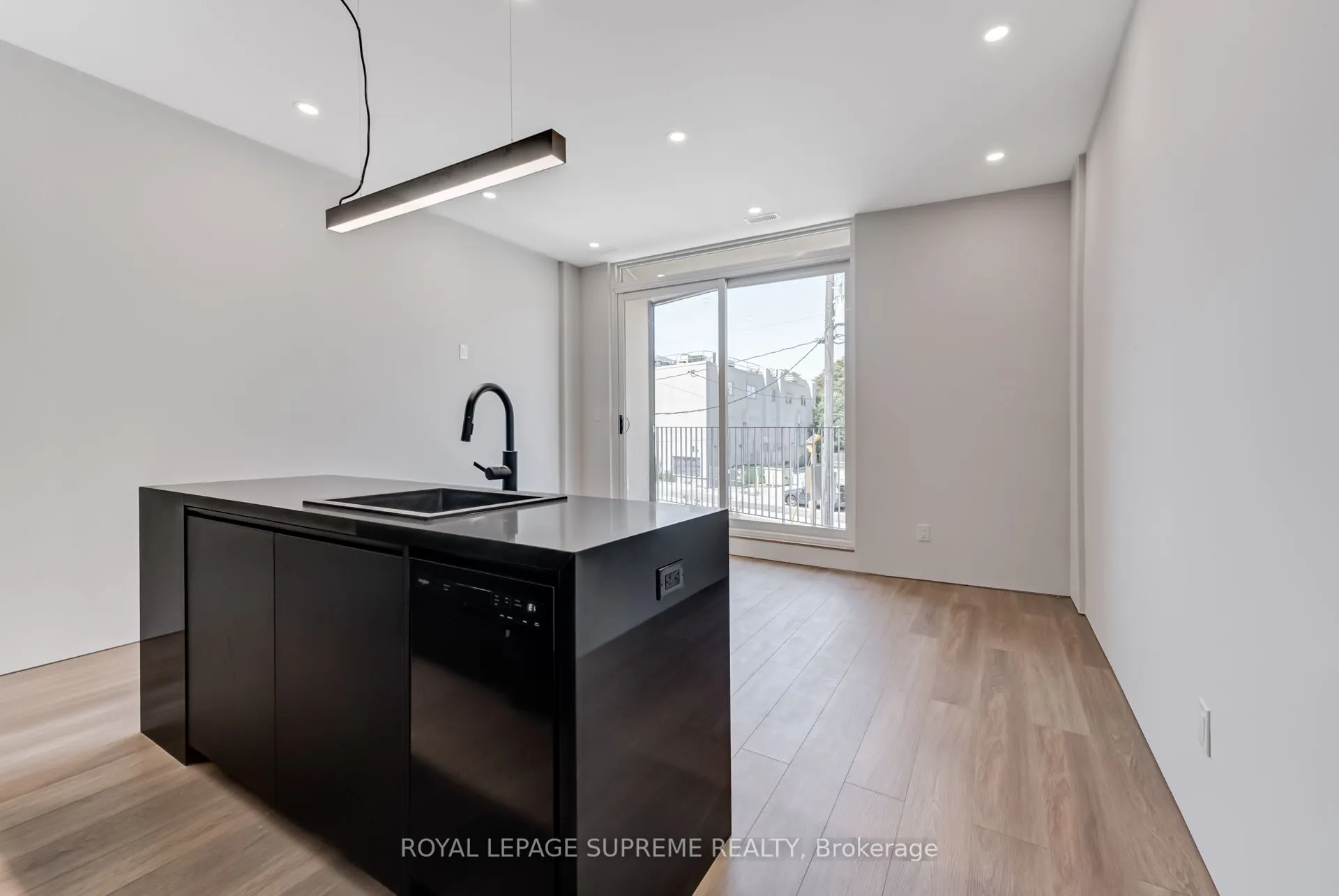 101 Bernice Crescent, #3