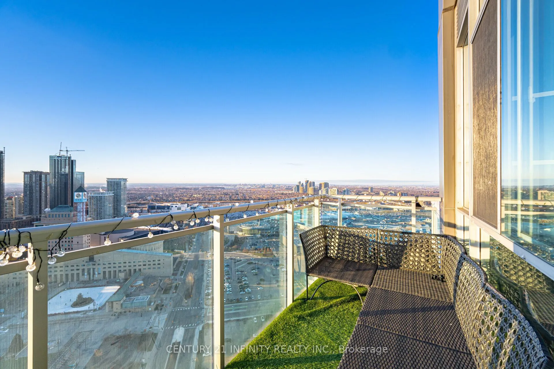 3939 Duke Of York Boulevard, #PH1