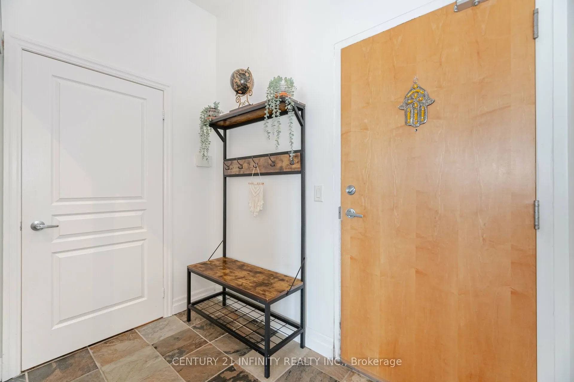 3939 Duke Of York Boulevard, #PH1