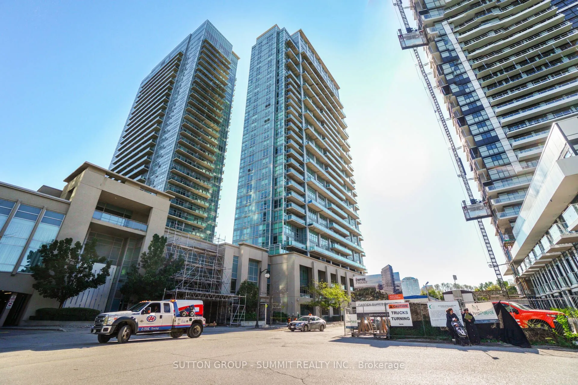 165 Legion Road N, #2822