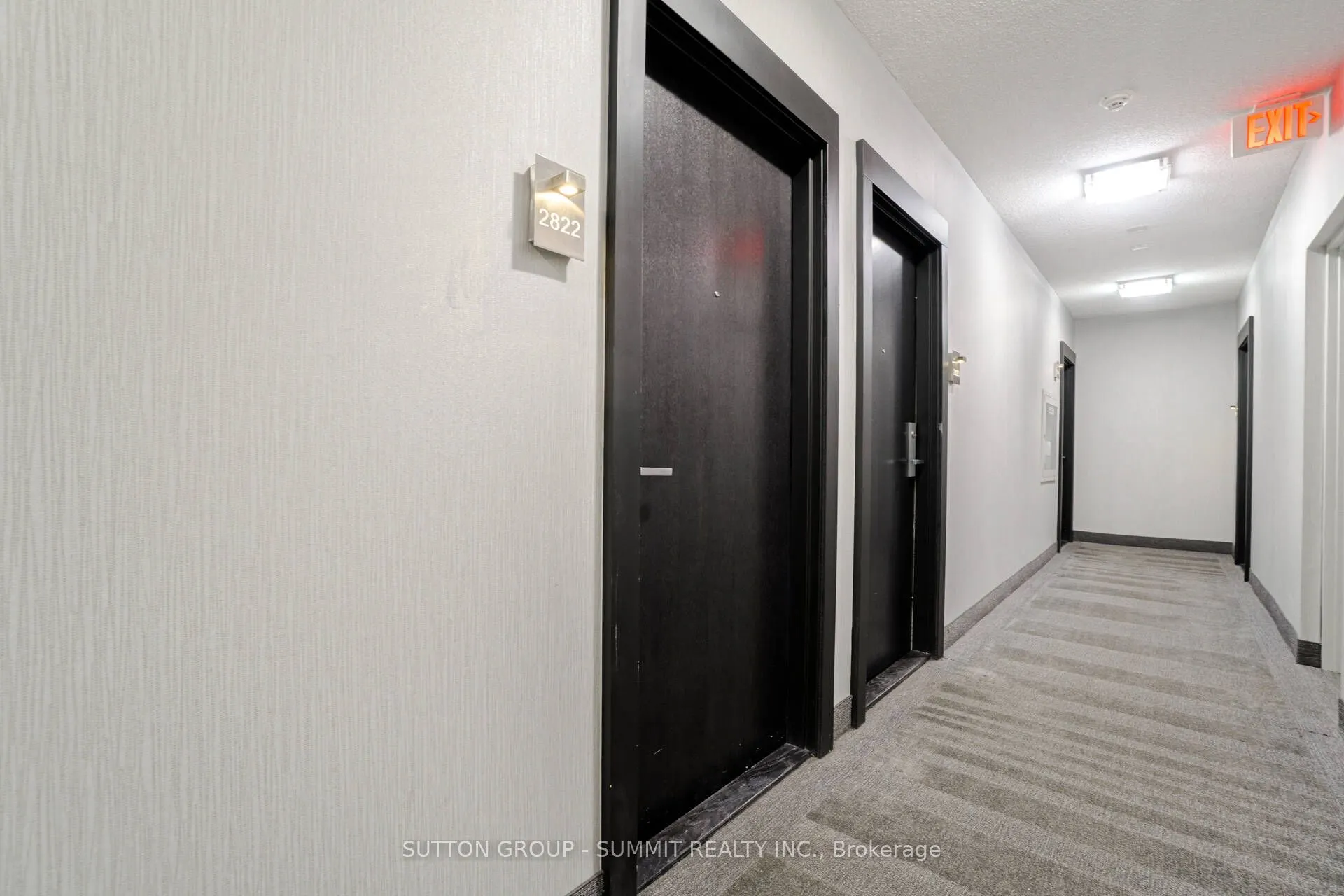 165 Legion Road N, #2822