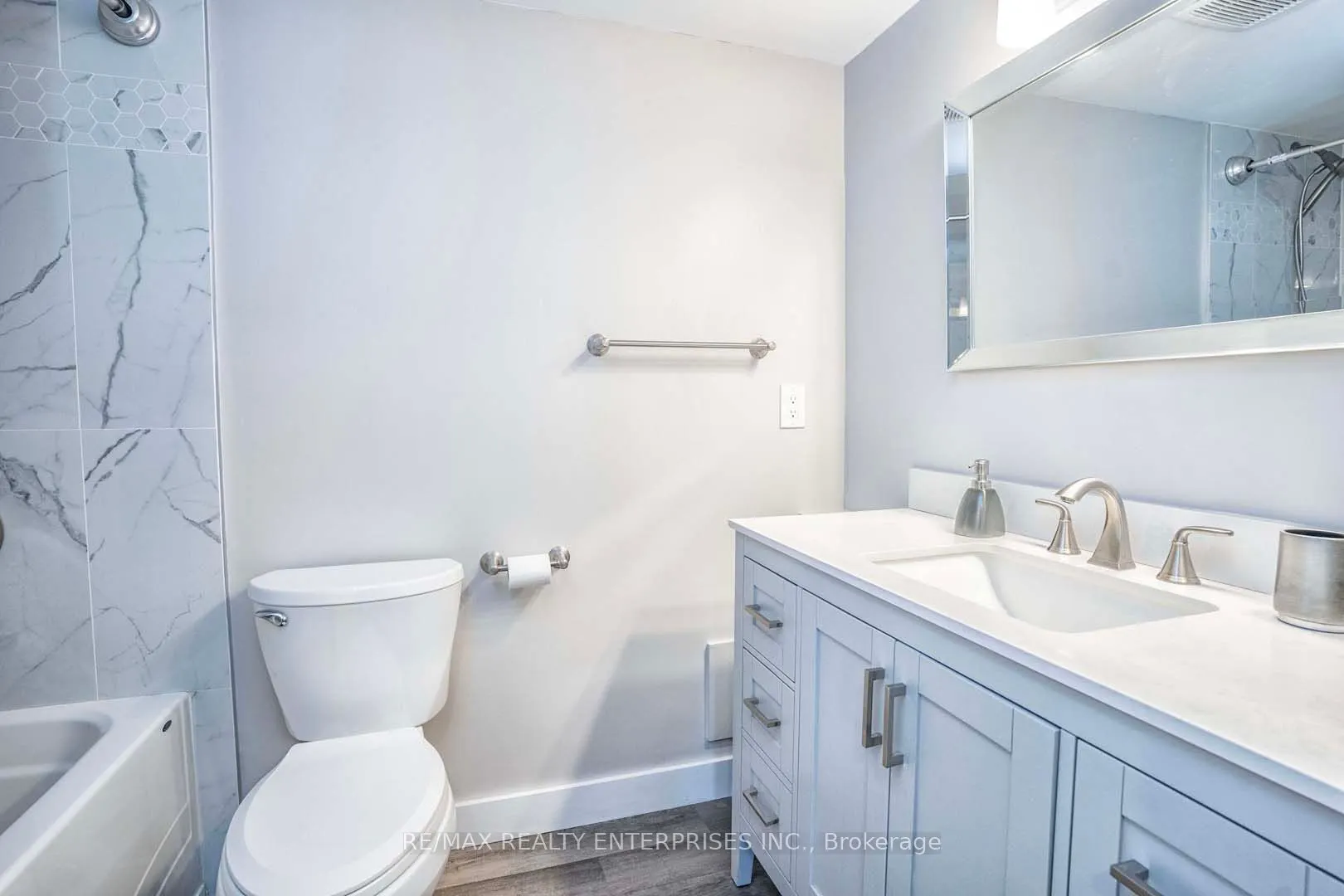 1110 Walden Circle, #405