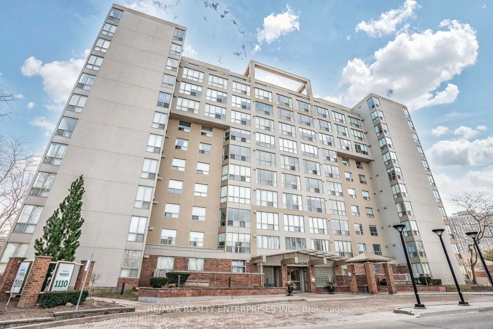 1110 Walden Circle, #405