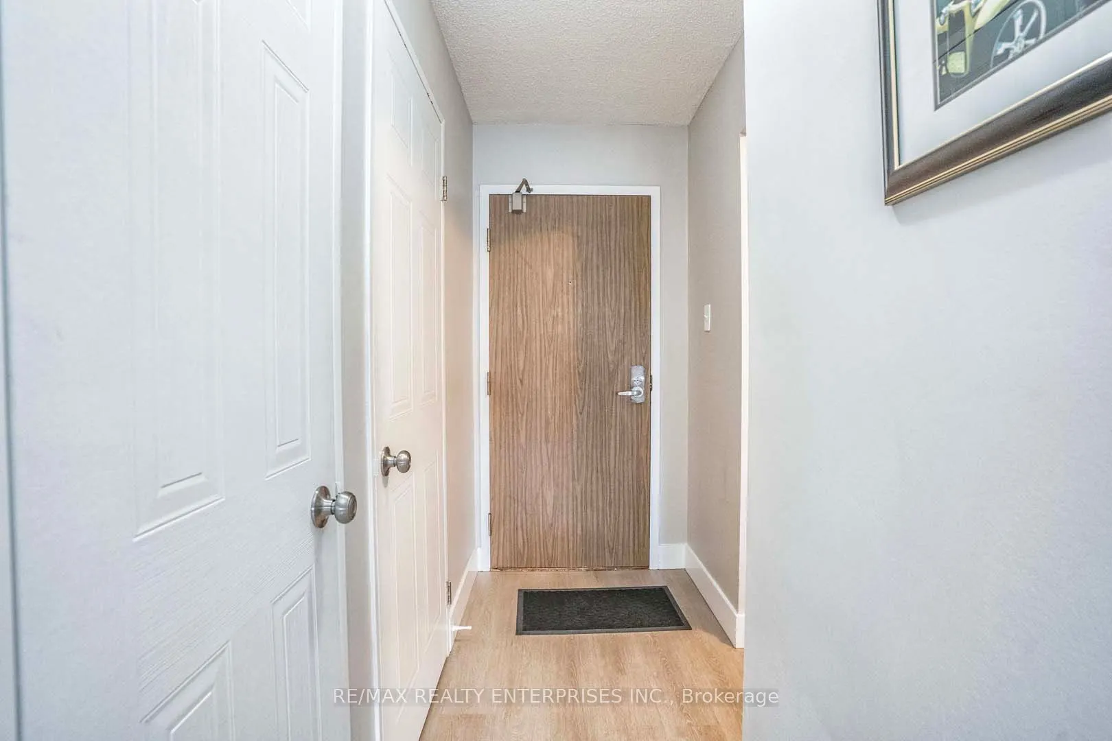 1110 Walden Circle, #405