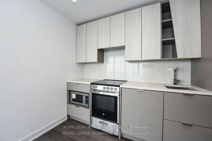 3883 Quartz Road, #3504