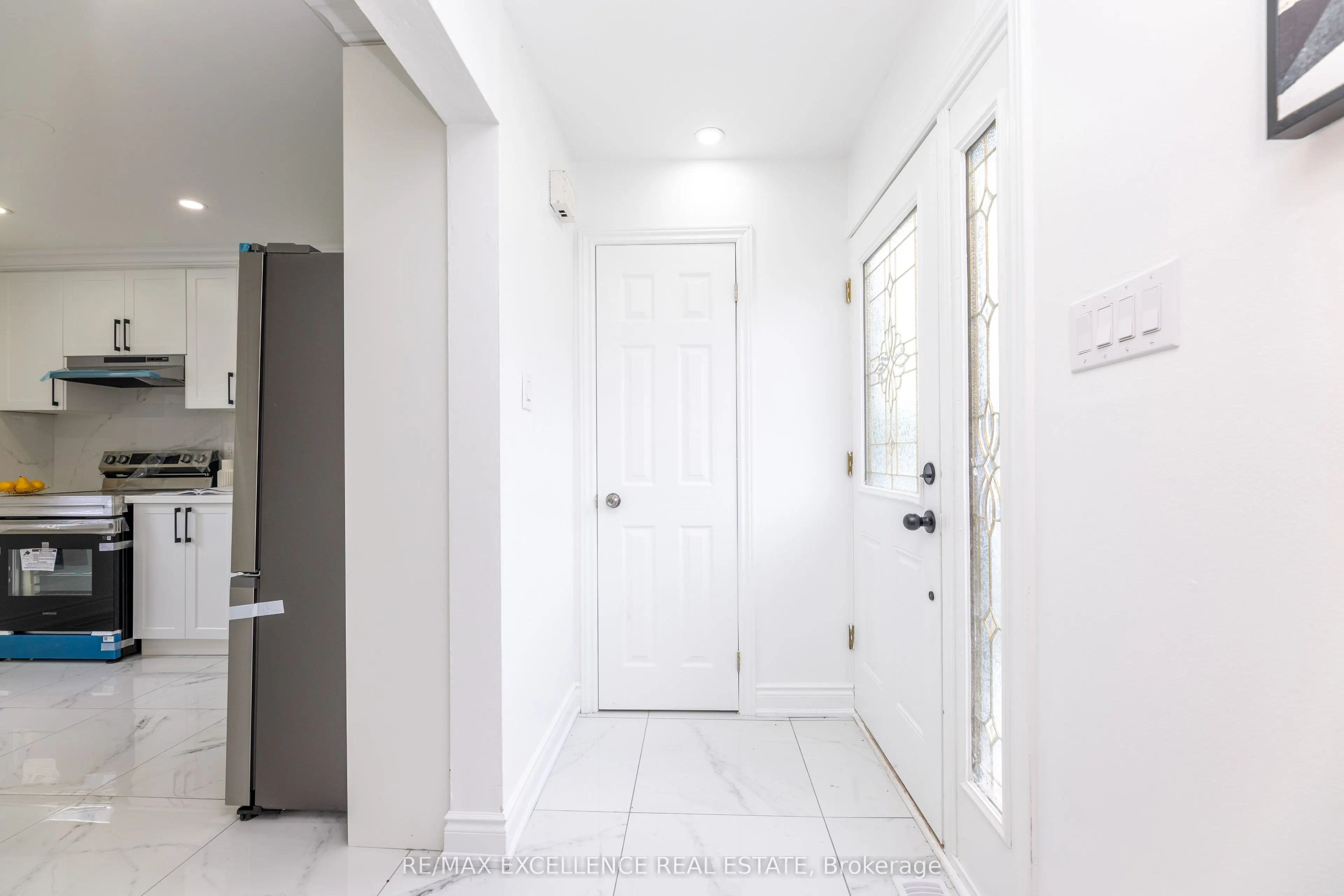 20 Hedgeson Court