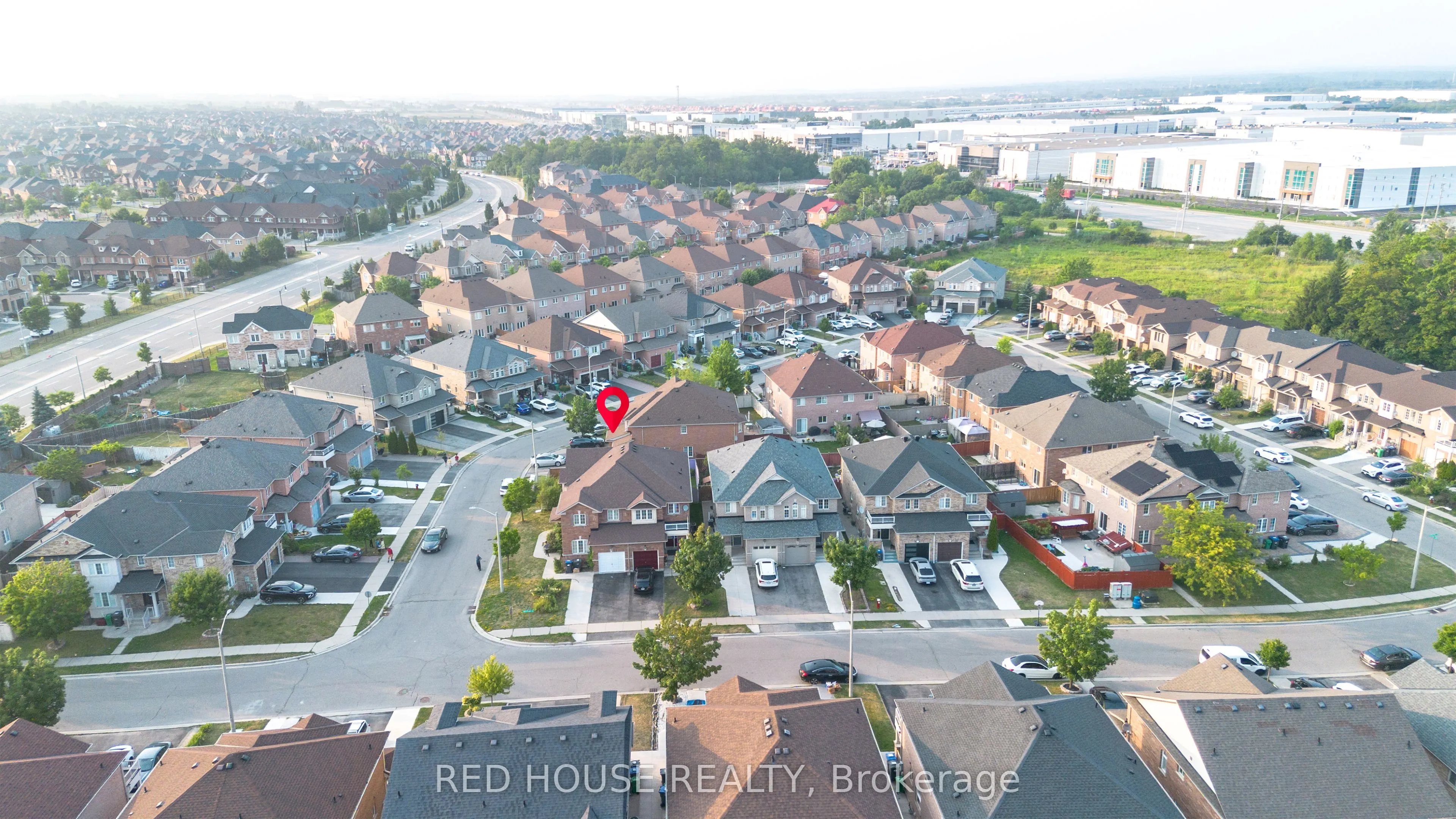 78 Passfield Trail