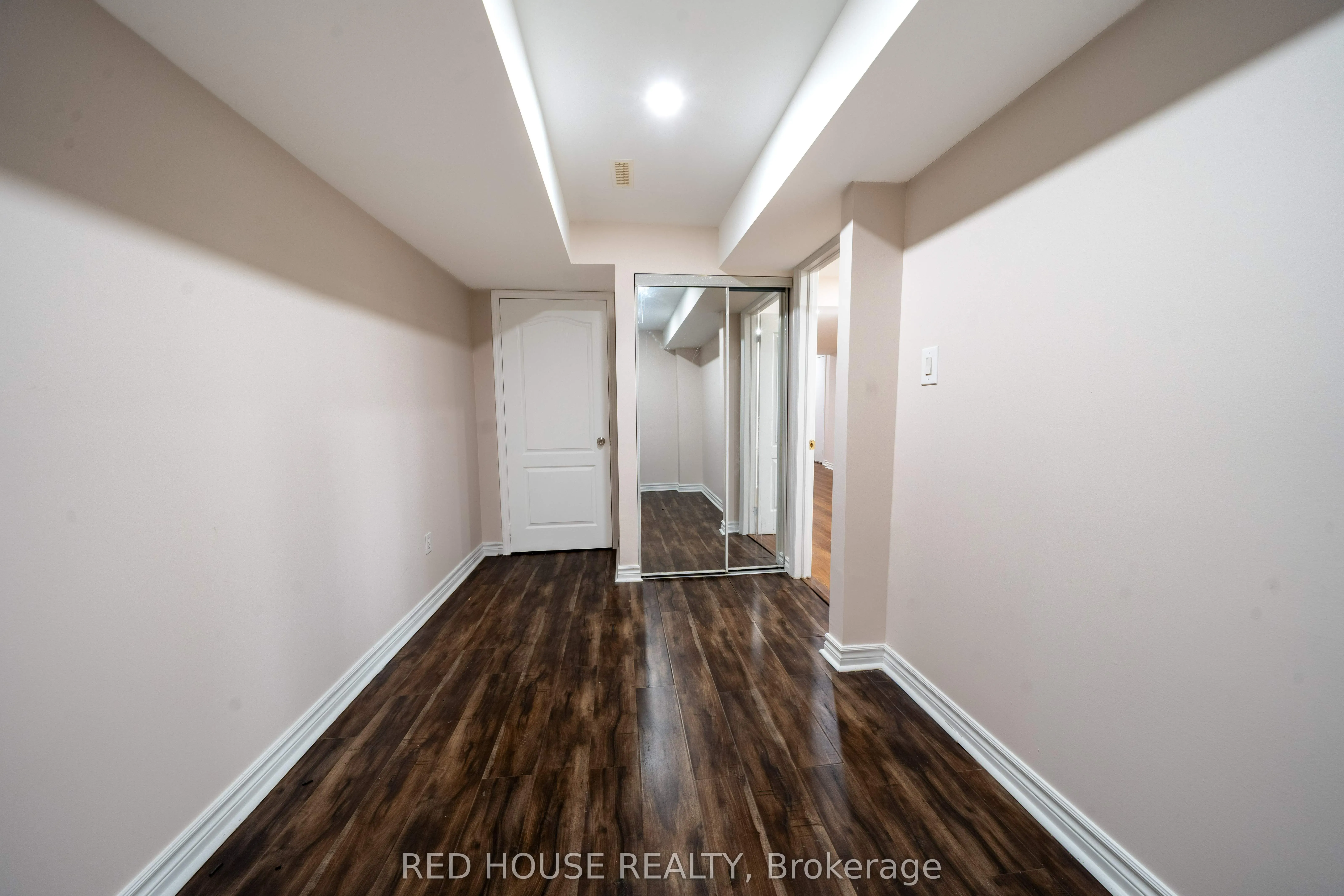 78 Passfield Trail