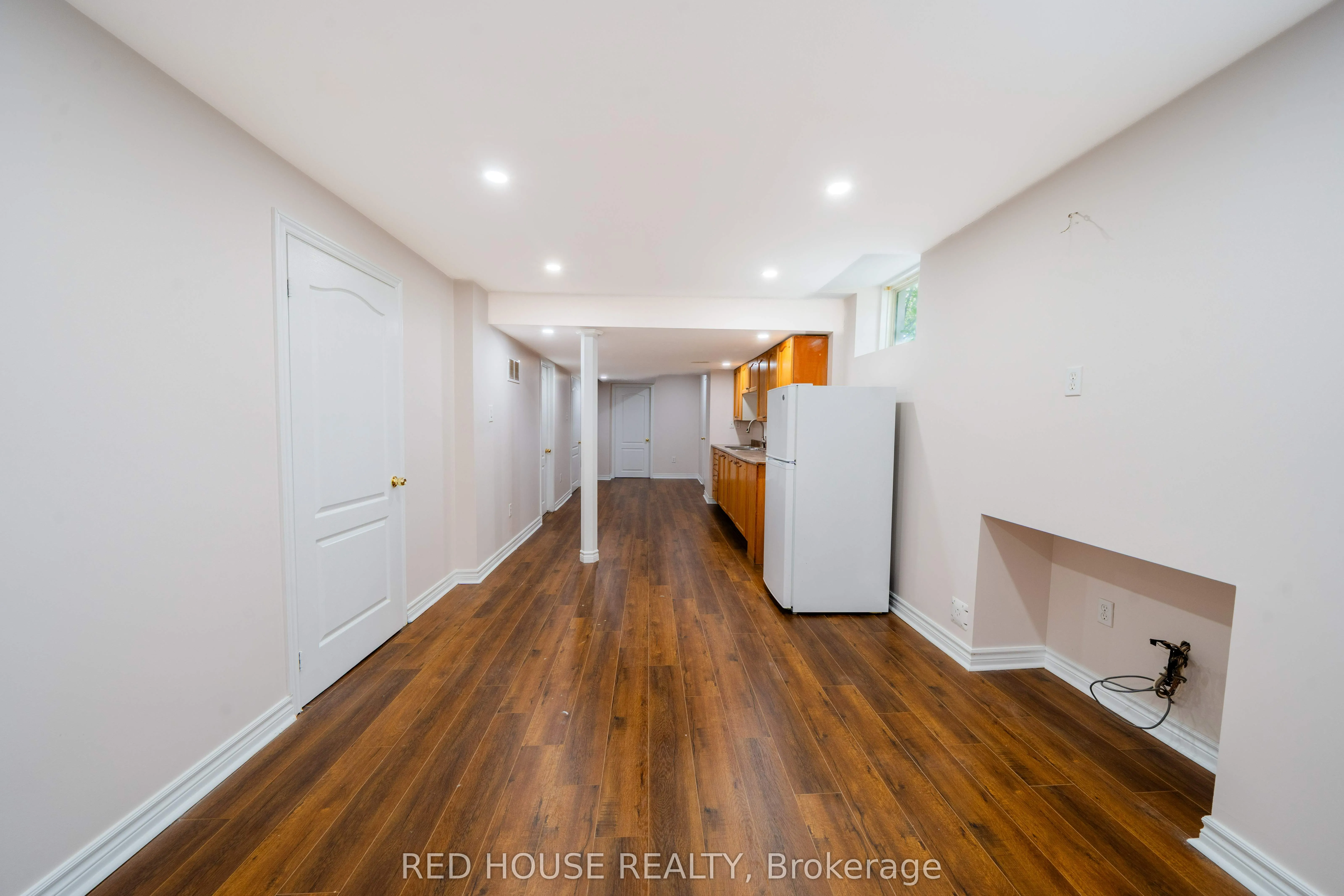 78 Passfield Trail