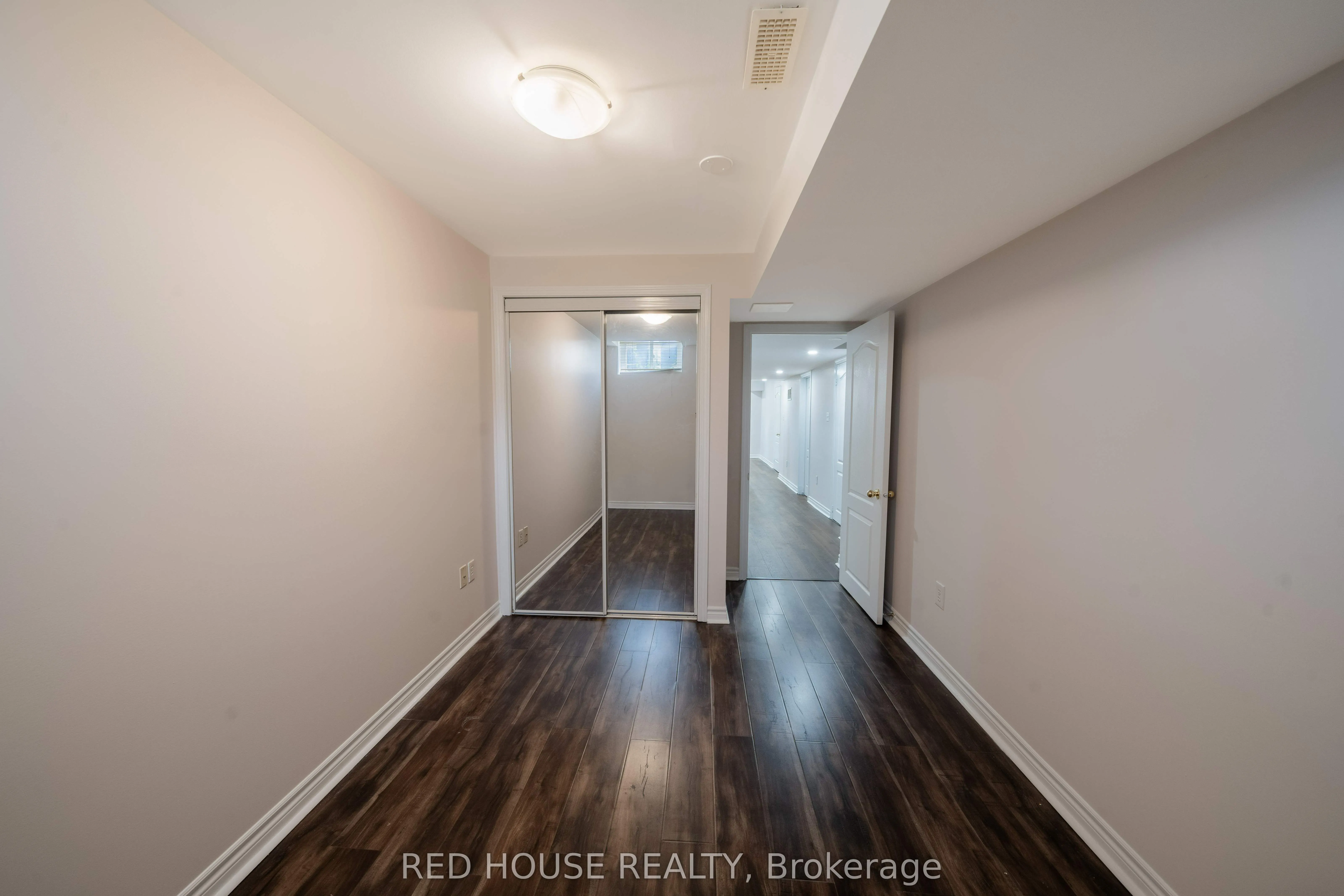78 Passfield Trail