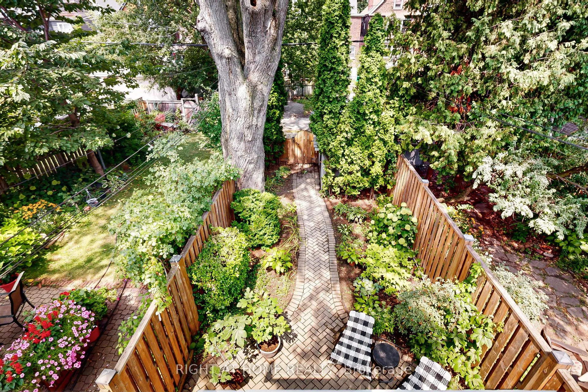 28 Pearson Avenue, #Upper