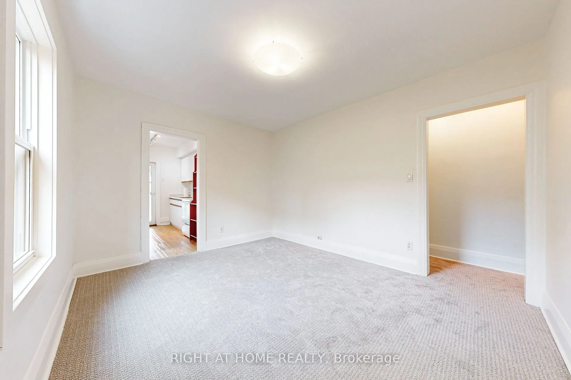 28 Pearson Avenue, #Upper