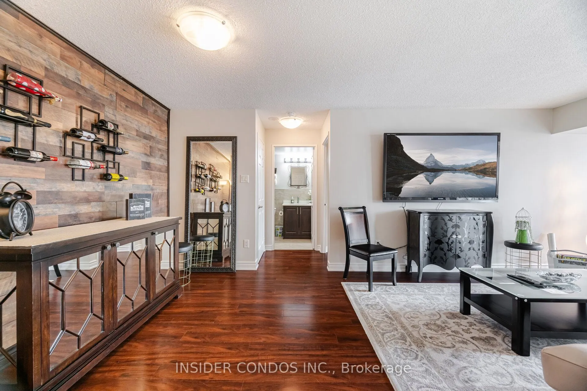 350 Rathburn Road, #1402