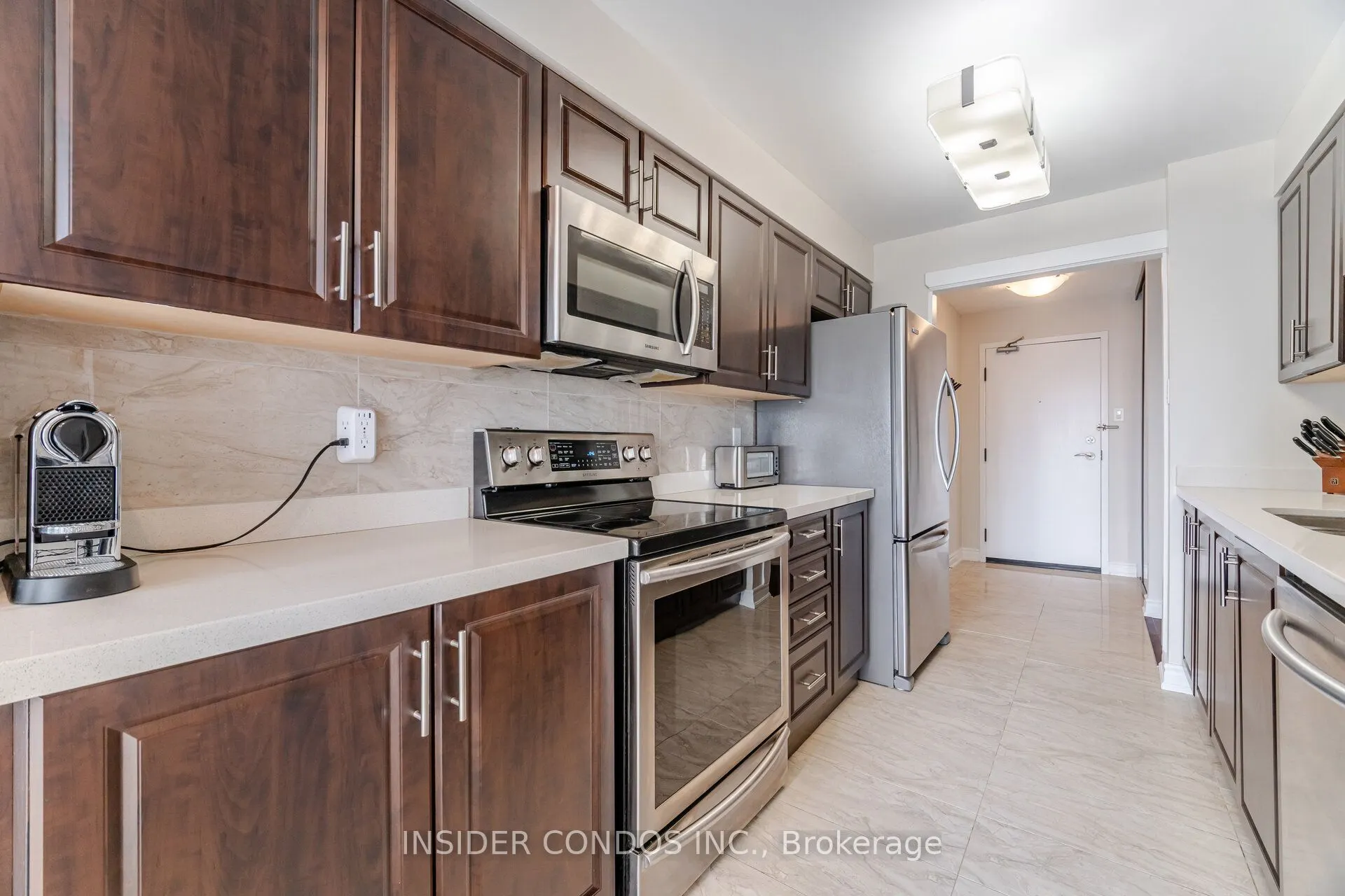 350 Rathburn Road, #1402