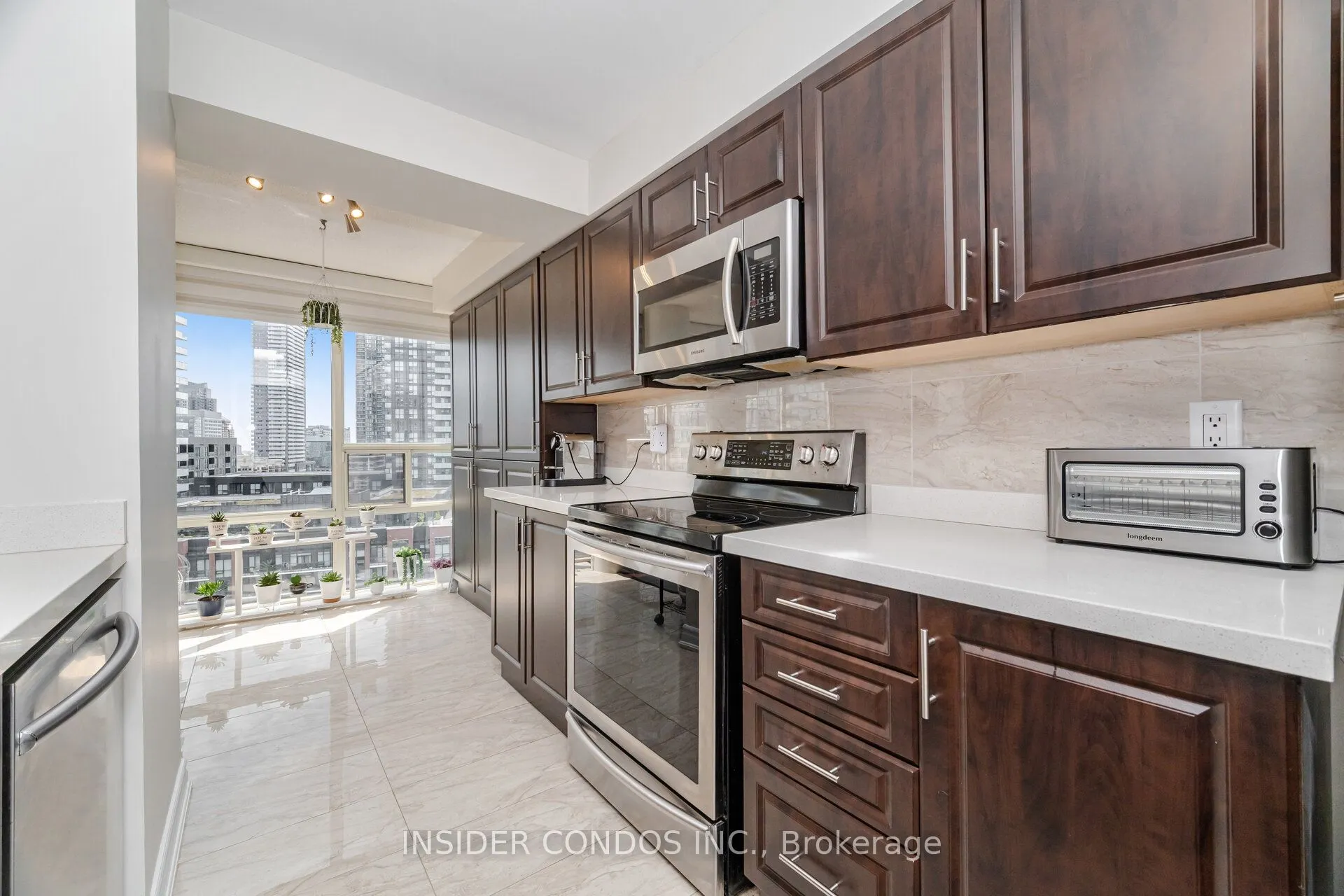 350 Rathburn Road, #1402