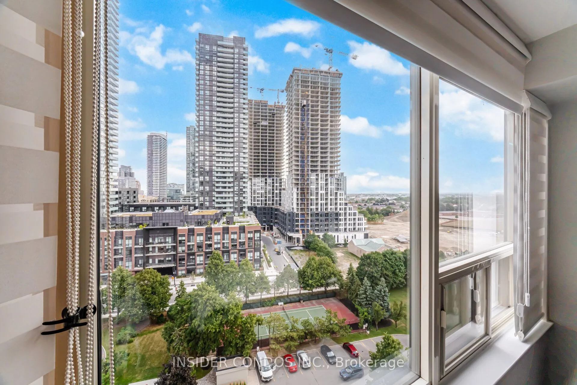 350 Rathburn Road, #1402
