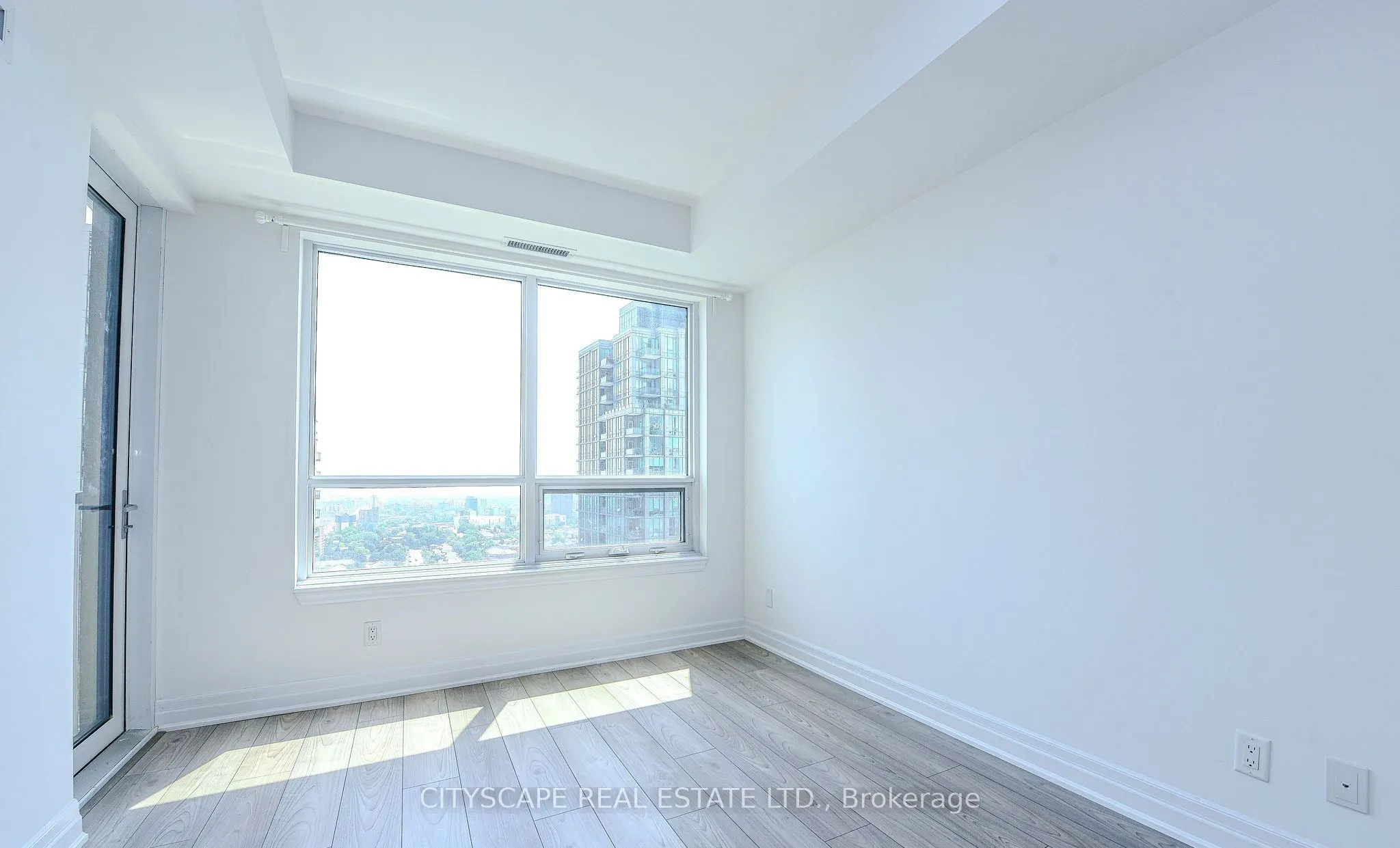 36 Elm Drive, #2505