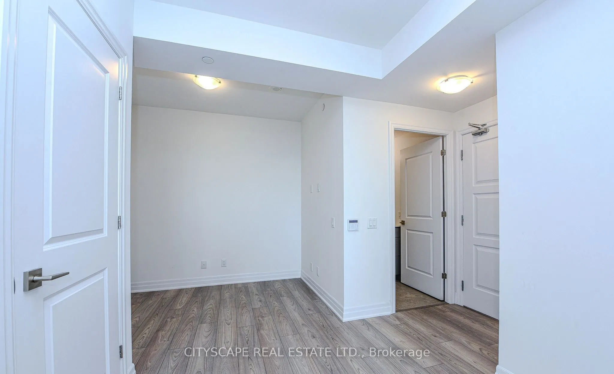 36 Elm Drive, #2505