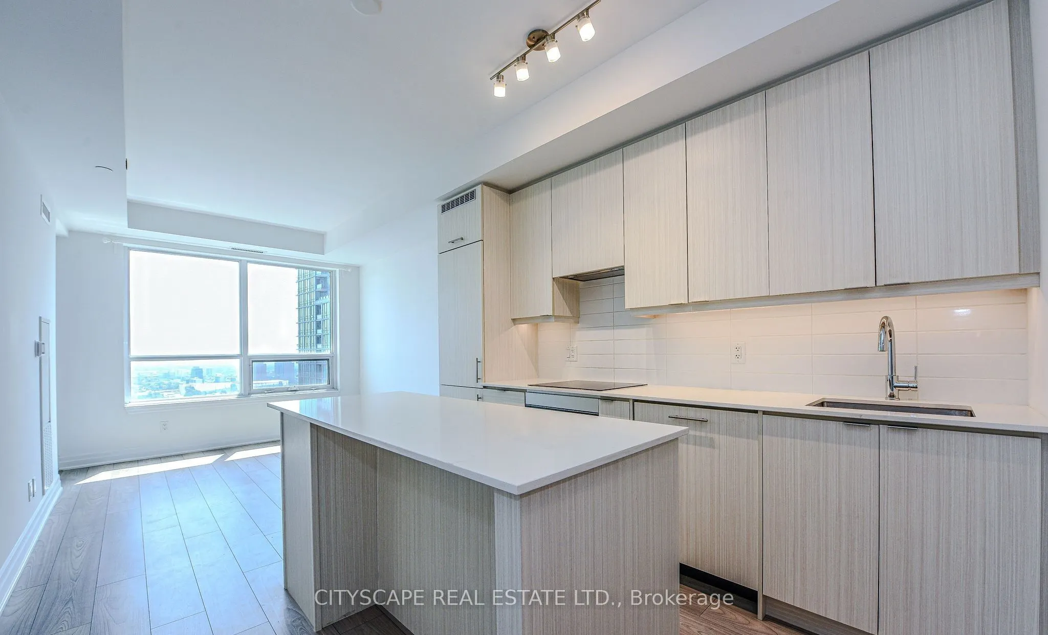 36 Elm Drive, #2505