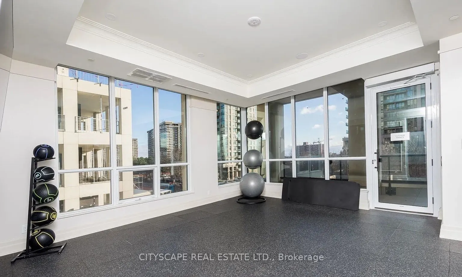 36 Elm Drive, #2505