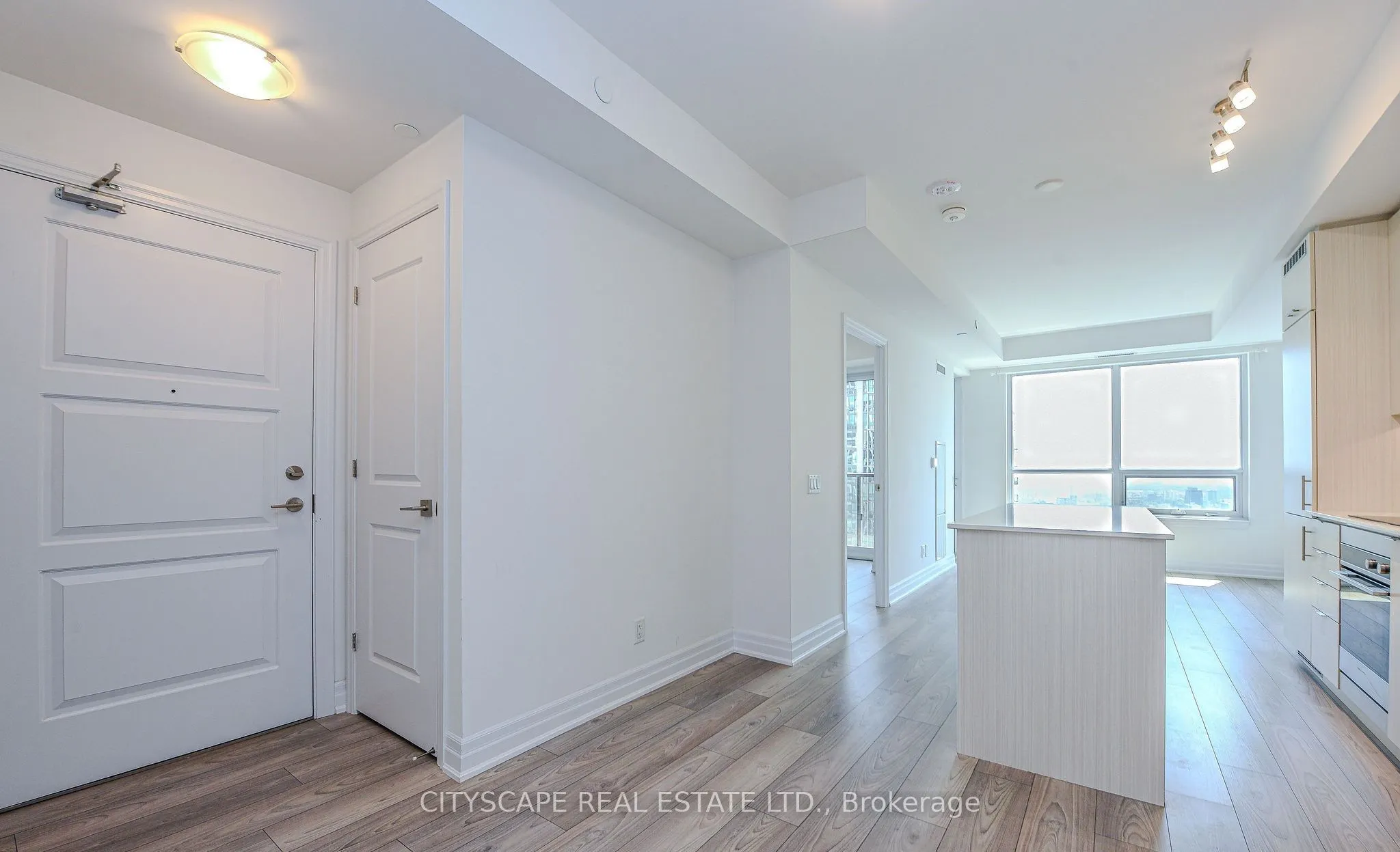 36 Elm Drive, #2505